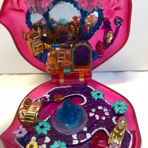 Polly pocket vintage rose compact vintage toy no figures, has damage, 1996 - Picture 6 of 14